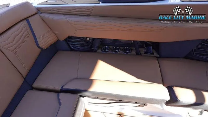 Slide: The Image of Nautique G23 2025 - 44