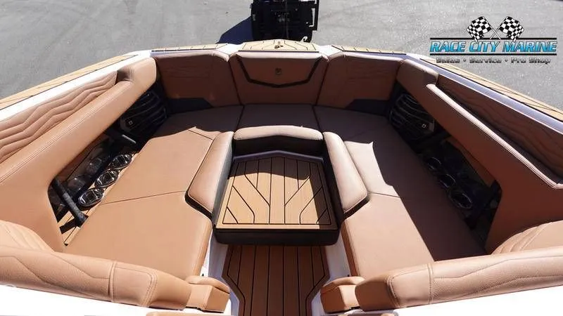 Slide: The Image of Nautique G23 2025 - 52