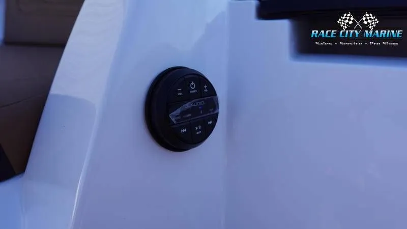 Slide: The Image of Nautique G23 2025 - 53