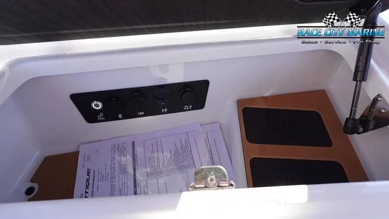 Slide: The Image of Nautique G23 2025 - 54