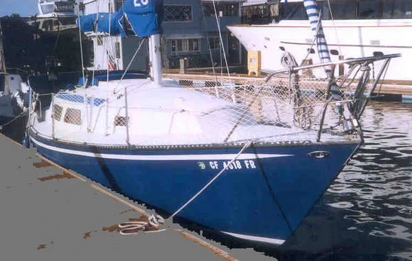 Slide: The Image of Newport Sloop 1975 - 0