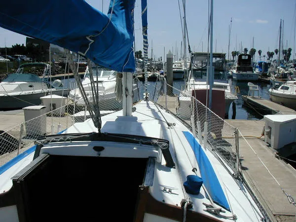 Slide: The Image of Newport Sloop 1975 - 2