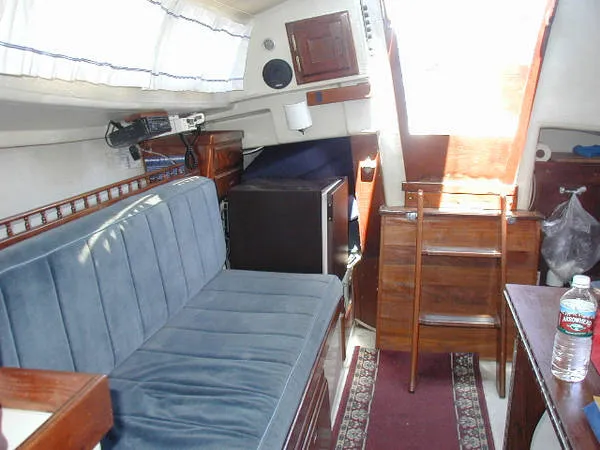 Slide: The Image of Newport Sloop 1975 - 6
