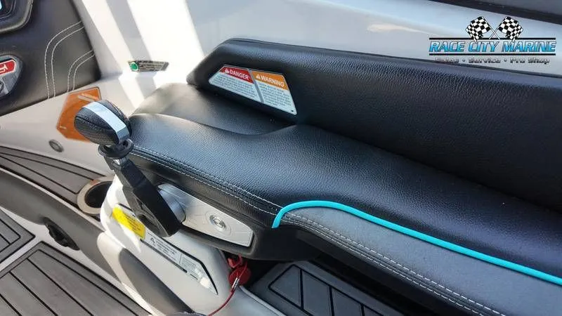 Slide: The Image of Nautique Super Air Nautique G21 2015 - 21