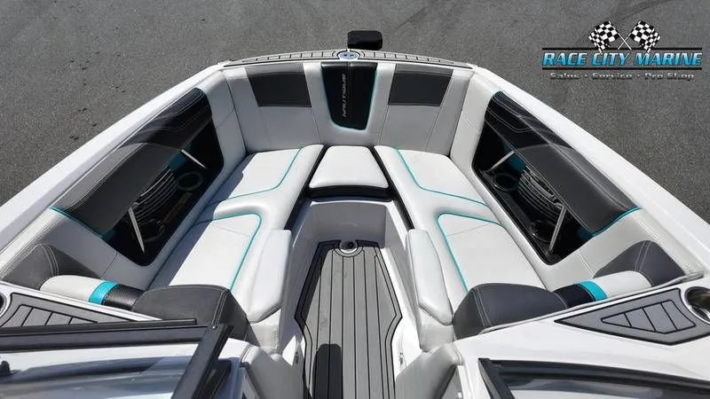 Slide: The Image of Nautique Super Air Nautique G21 2015 - 22
