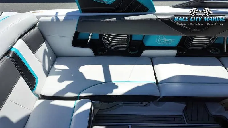 Slide: The Image of Nautique Super Air Nautique G21 2015 - 33
