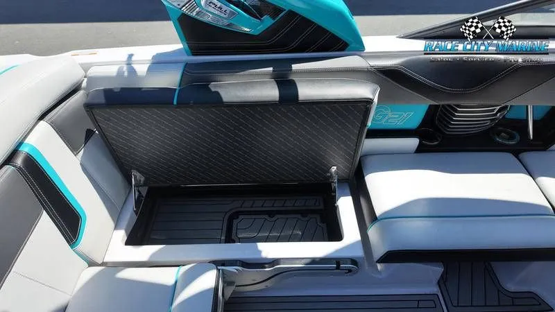 Slide: The Image of Nautique Super Air Nautique G21 2015 - 44