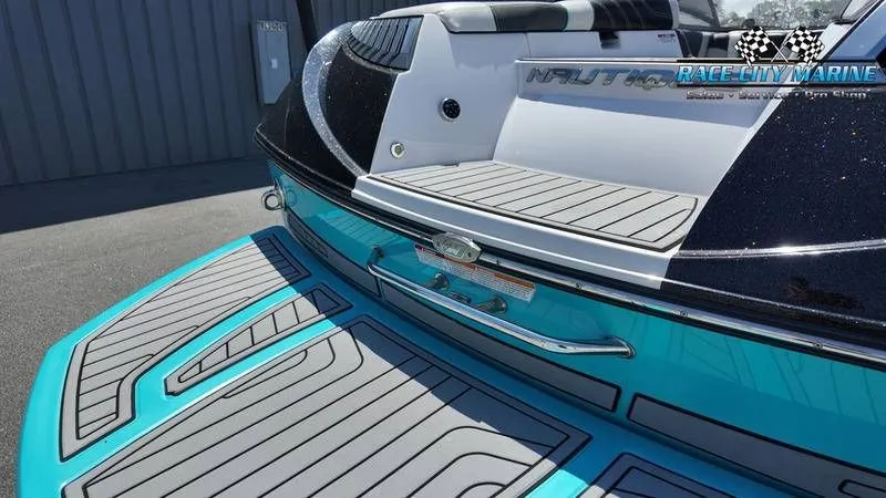 Slide: The Image of Nautique Super Air Nautique G21 2015 - 45