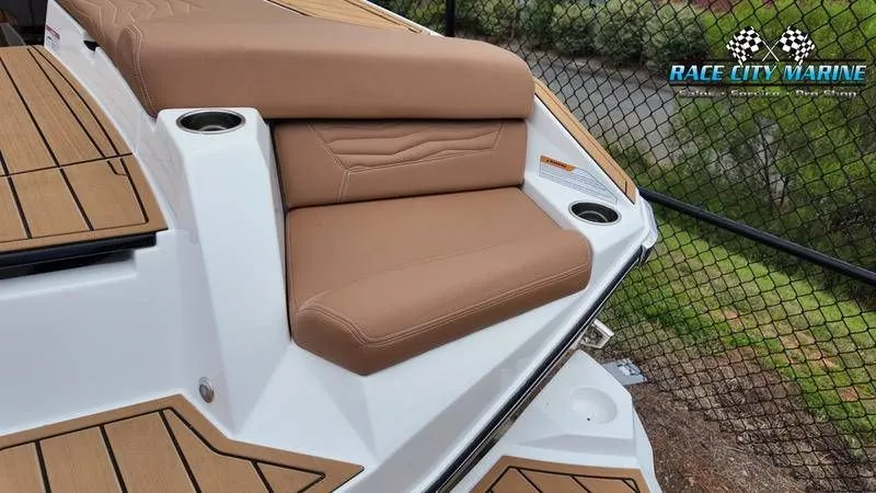 Slide: The Image of Nautique G23 2025 - 21