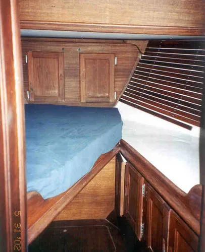 Slide: The Image of Westsail Cutter 1973 - 4