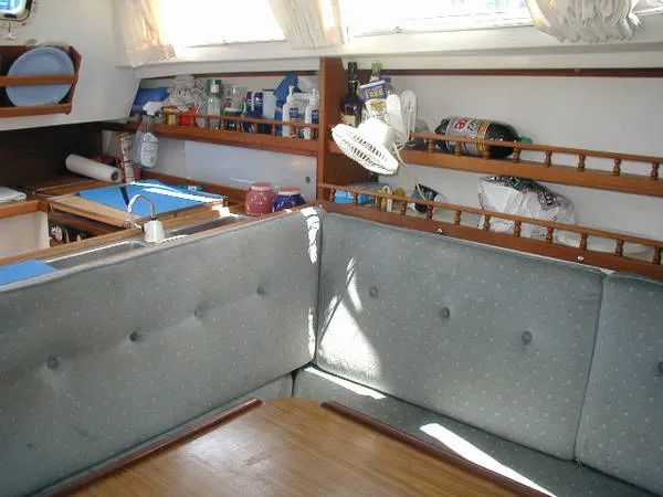 Slide: The Image of Catalina Sloop 1978 - 6