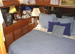 Slide: The Image of Lien Hwa Cockpit Motoryacht 1987 - 5