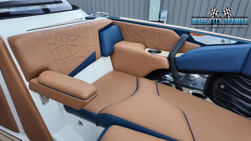 Slide: The Image of Nautique Super Air Nautique G23 Paragon 2020 - 12