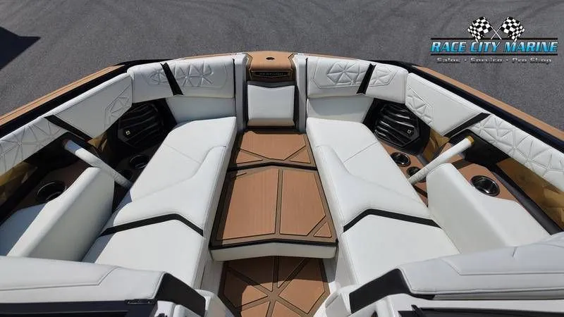 Slide: The Image of Nautique Super Air Nautique G23 Paragon 2025 - 15