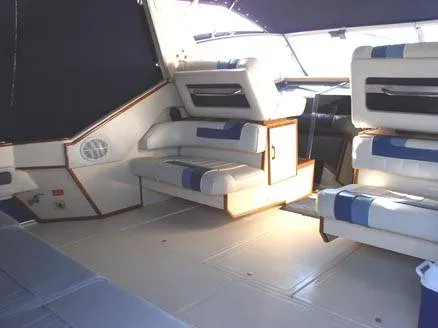 Slide: The Image of Sea Ray 390 Express 1987 - 1