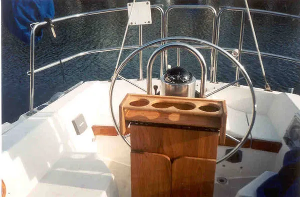 Slide: The Image of Catalina Sloop 1988 - 3