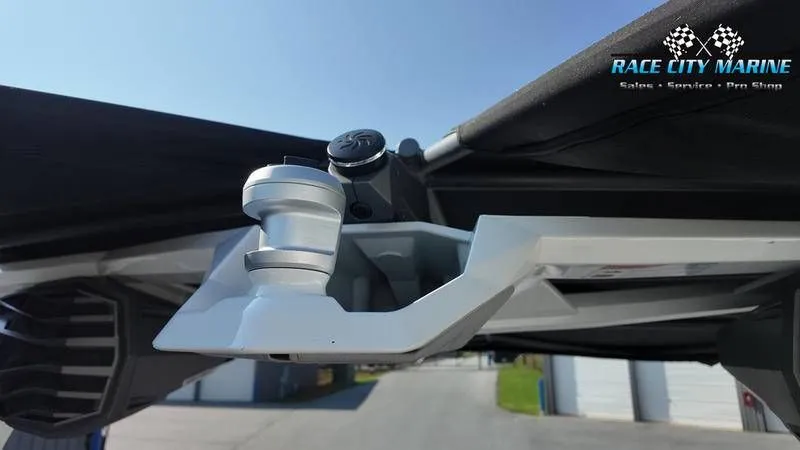 Slide: The Image of Nautique Paragon 25 2021 - 12