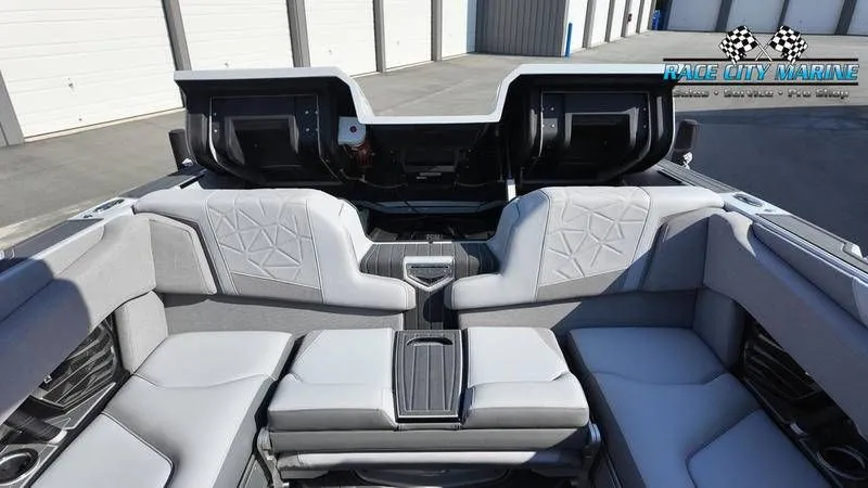 Slide: The Image of Nautique Paragon 25 2021 - 48