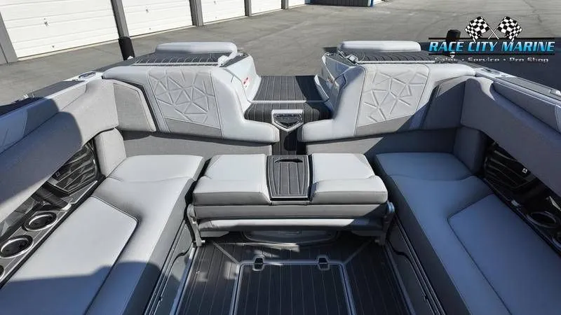 Slide: The Image of Nautique Paragon 25 2021 - 51