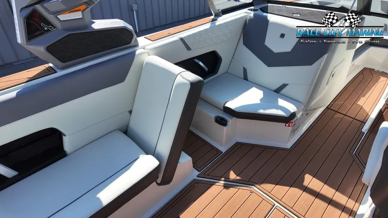 Slide: The Image of Nautique GS24 2026 - 16