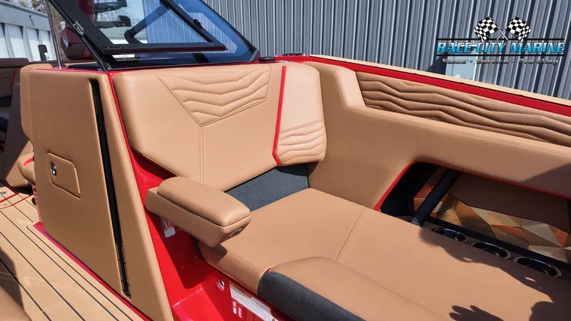 Slide: The Image of Nautique G25 2026 - 21