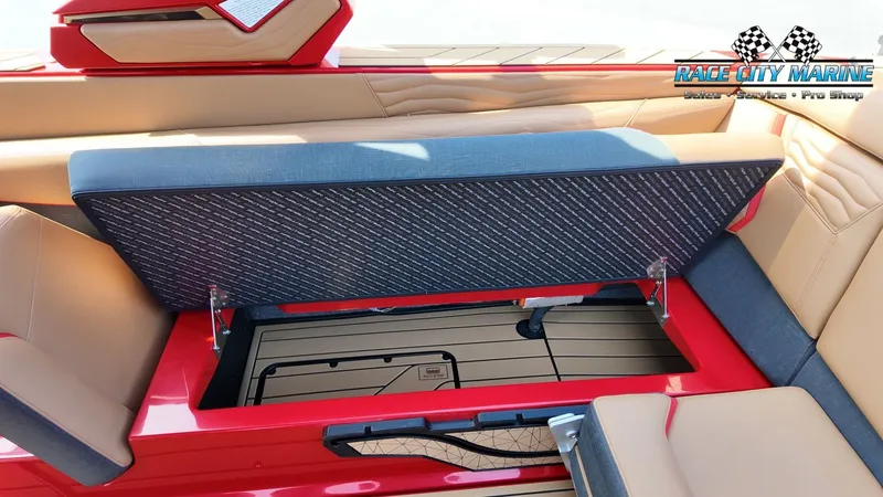 Slide: The Image of Nautique G25 2026 - 23