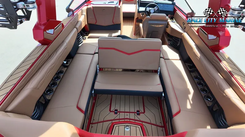 Slide: The Image of Nautique G25 2026 - 35