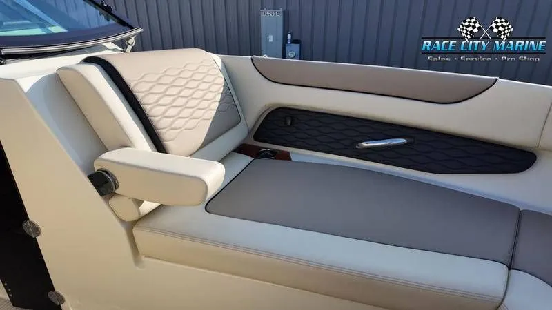 Slide: The Image of Chris-Craft 28MS 2025 - 25