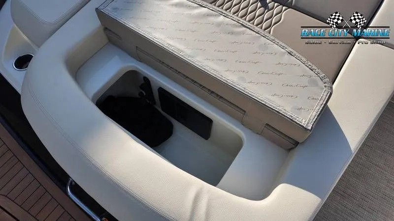 Slide: The Image of Chris-Craft 28MS 2025 - 41