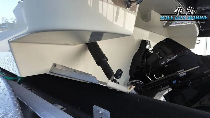 Slide: The Image of Chris-Craft 28MS 2025 - 42