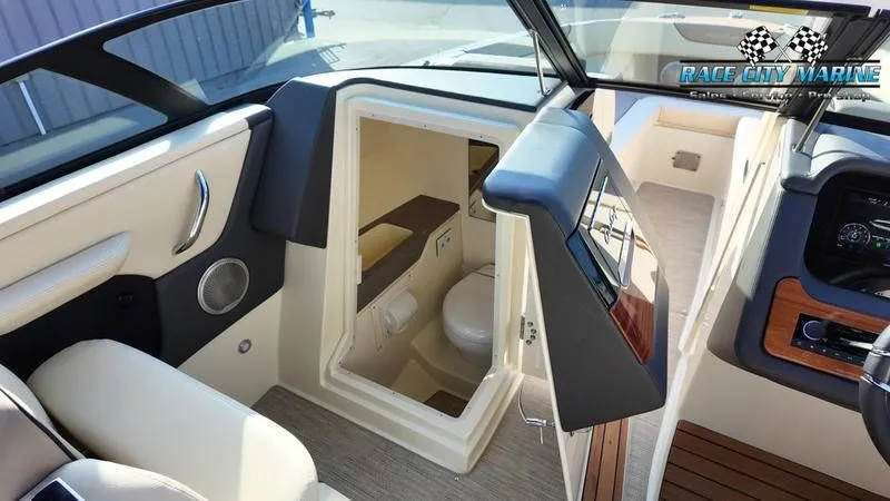 Slide: The Image of Chris-Craft 28MS 2025 - 44