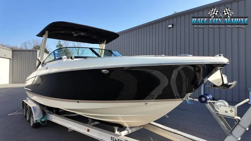 Slide: The Image of Chris-Craft 28MS 2025 - 8