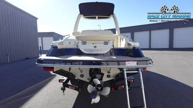 Slide: The Image of Chris-Craft 28GT 2025 - 19