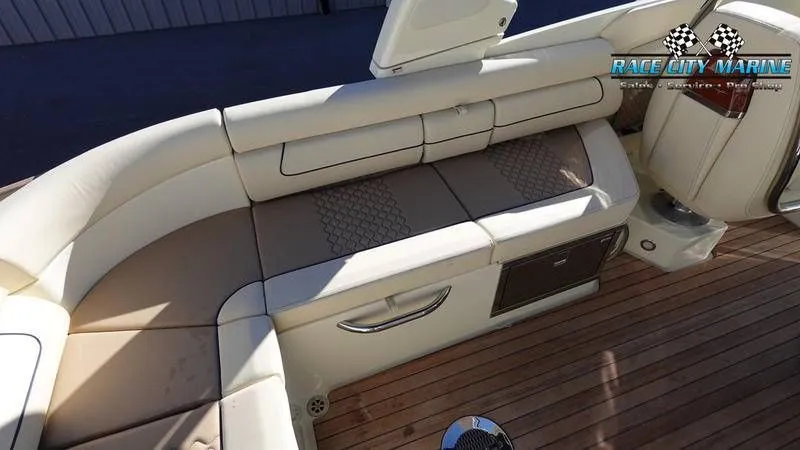 Slide: The Image of Chris-Craft 28GT 2025 - 34