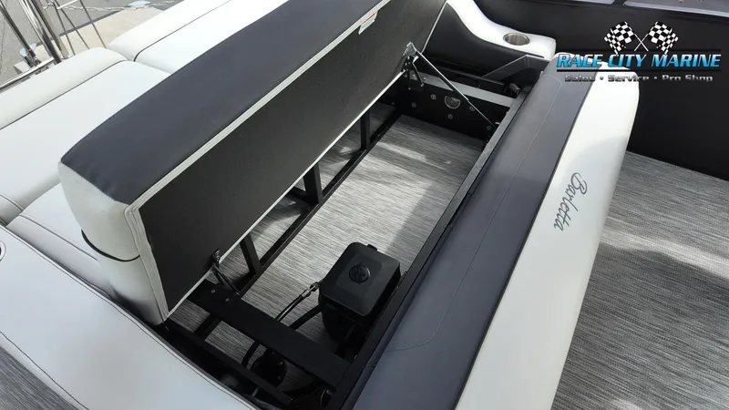 Slide: The Image of Barletta X25UC 2022 - 19