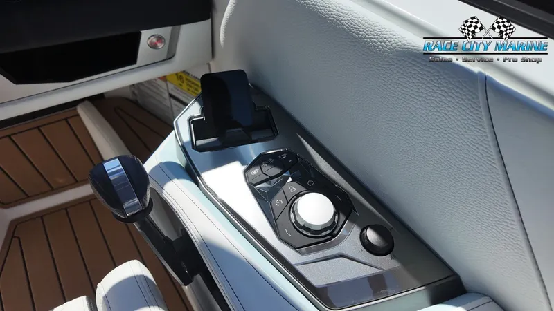 Slide: The Image of Nautique G23 2026 - 12