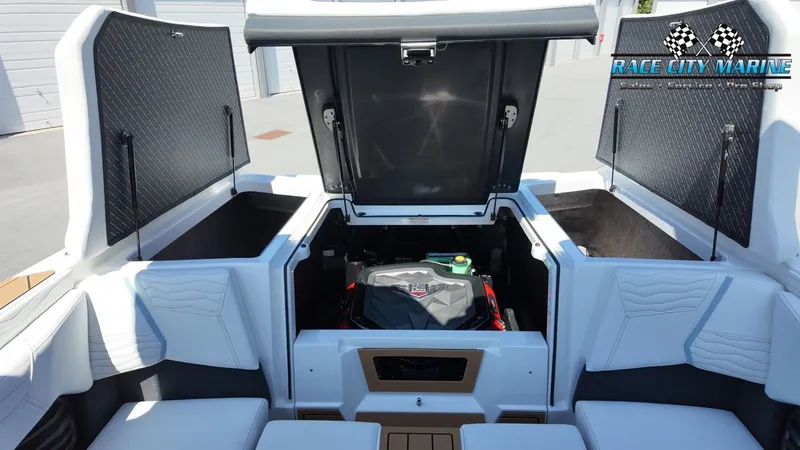 Slide: The Image of Nautique G23 2026 - 16