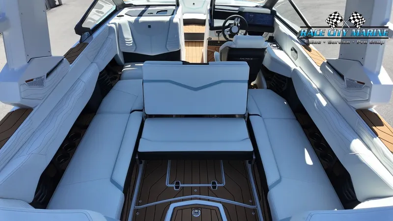 Slide: The Image of Nautique G23 2026 - 18