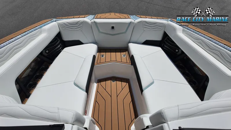 Slide: The Image of Nautique G23 2026 - 32