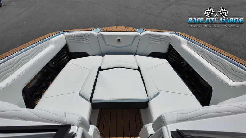 Slide: The Image of Nautique G23 2026 - 34