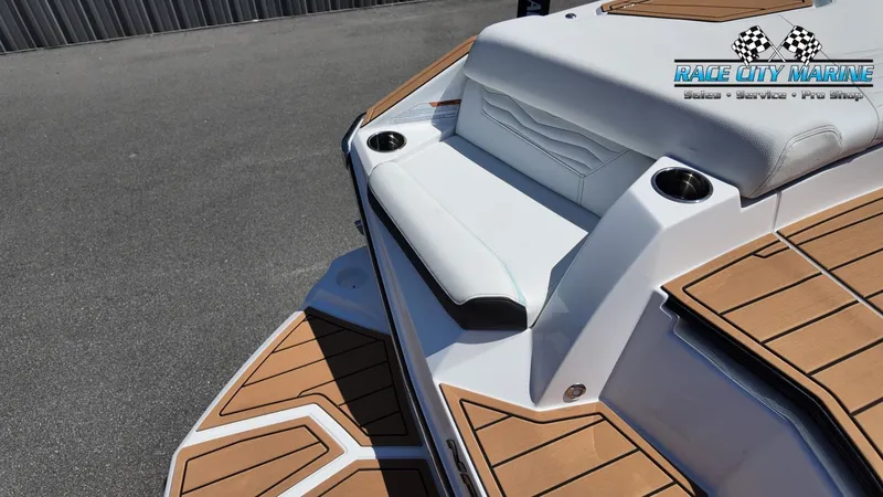 Slide: The Image of Nautique G23 2026 - 48