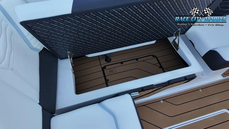 Slide: The Image of Nautique G23 2026 - 51