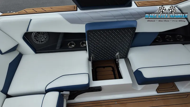 Slide: The Image of Nautique Super Air Nautique S23 2023 - 21