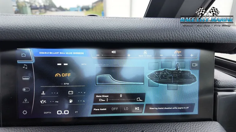 Slide: The Image of Nautique Super Air Nautique S23 2023 - 33