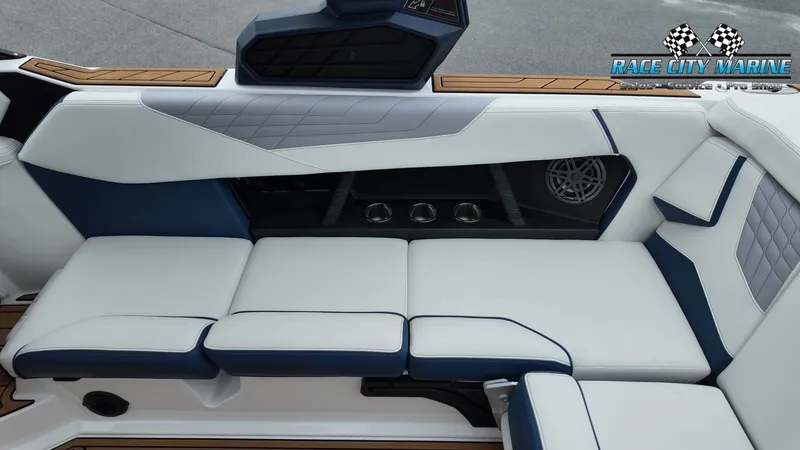 Slide: The Image of Nautique Super Air Nautique S23 2023 - 37