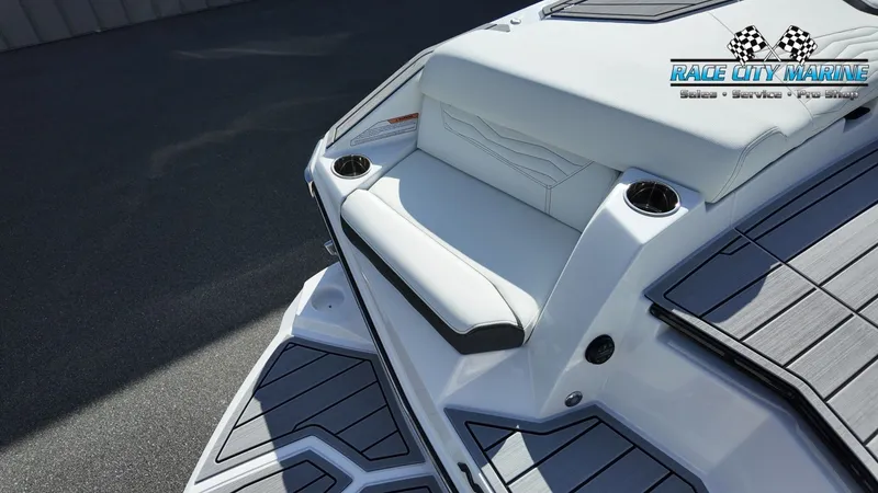 Slide: The Image of Nautique G23 2026 - 26