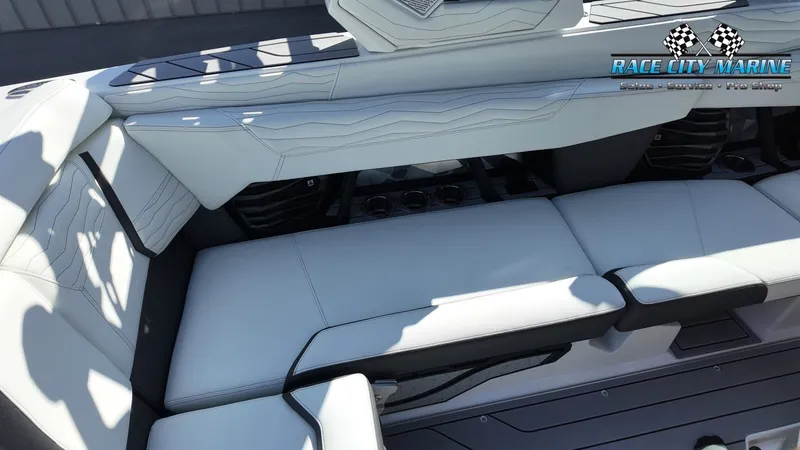 Slide: The Image of Nautique G23 2026 - 28