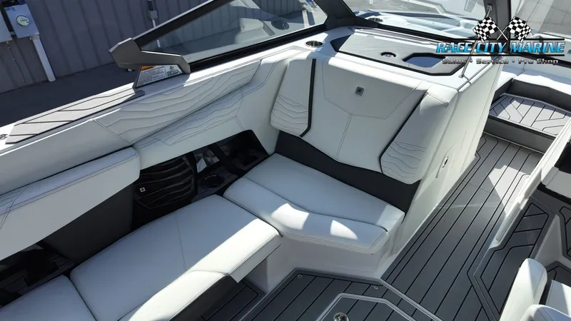 Slide: The Image of Nautique G23 2026 - 29