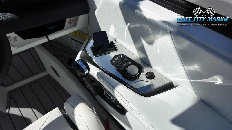 Slide: The Image of Nautique G23 2026 - 43