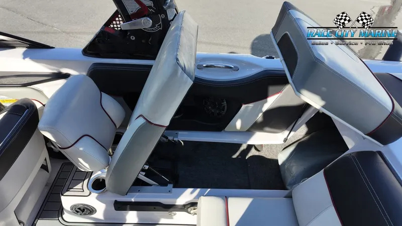 Slide: The Image of Nautique 210 Super Air Nautique 2012 - 32